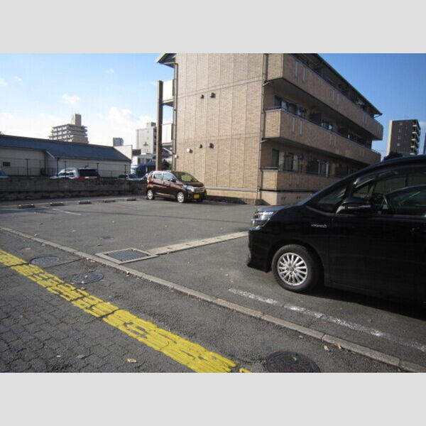 駐車場 (駐車場)