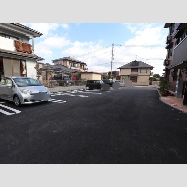 駐車場 (駐車場)