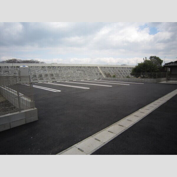 駐車場 (縦列駐車場)