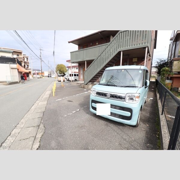 駐車場 (駐車場)