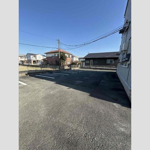 駐車場 (駐車場)