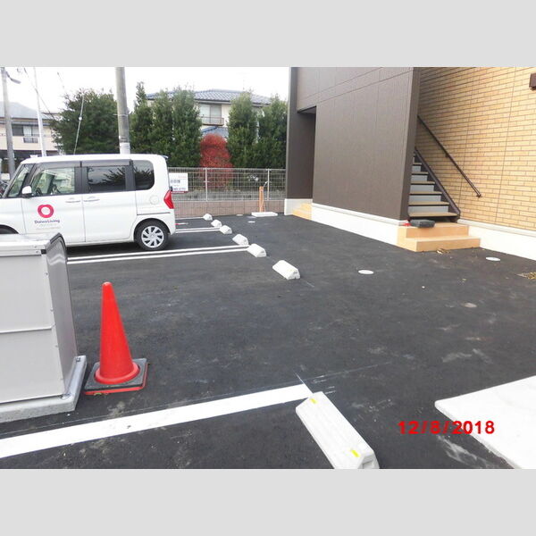 駐車場 (駐車場)