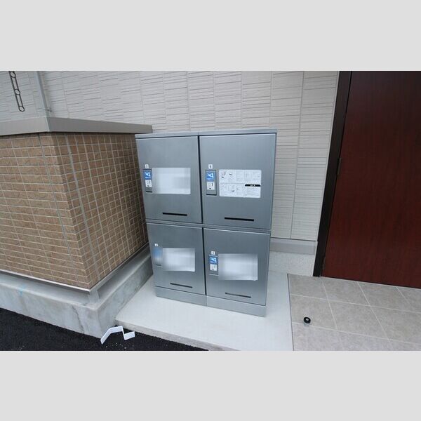 現地周辺 (宅配ボックス)