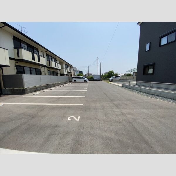 駐車場 (駐車場)