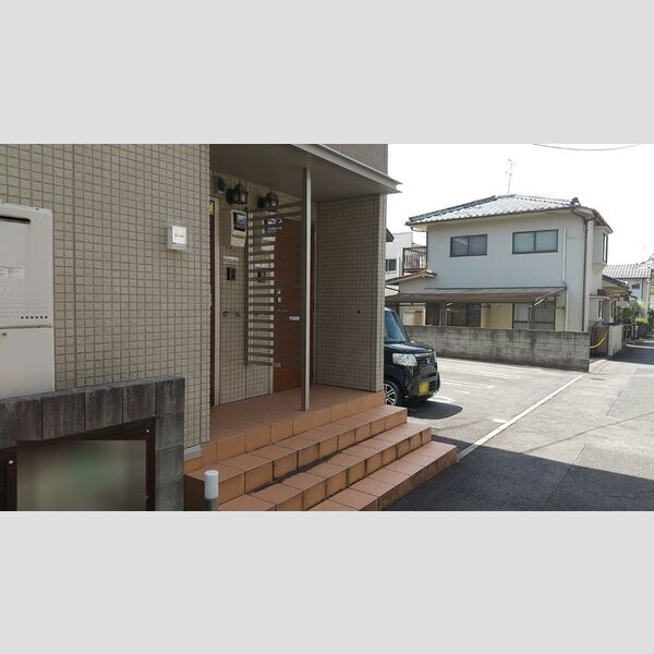 エントランス (共用部)