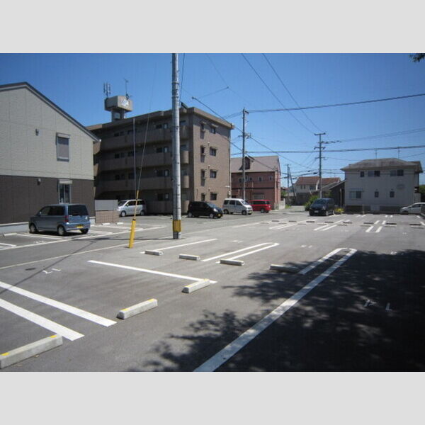駐車場 (駐車場)