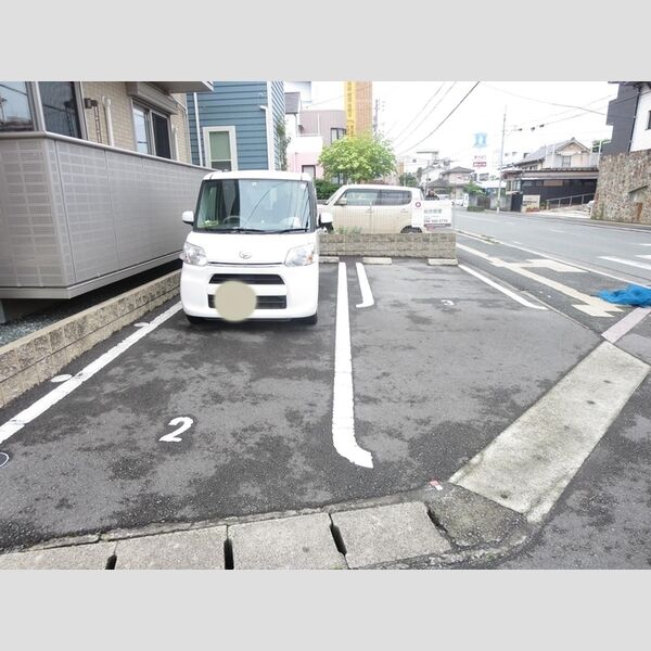駐車場 (駐車場)