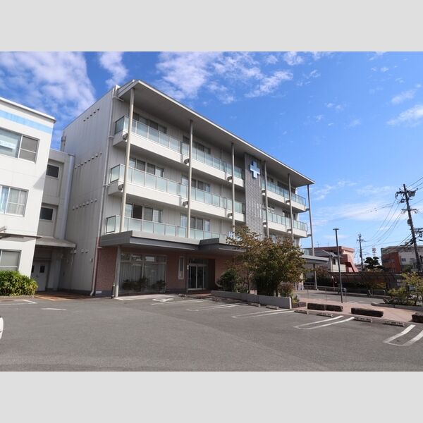 現地周辺 (仁風会比企病院 558m)