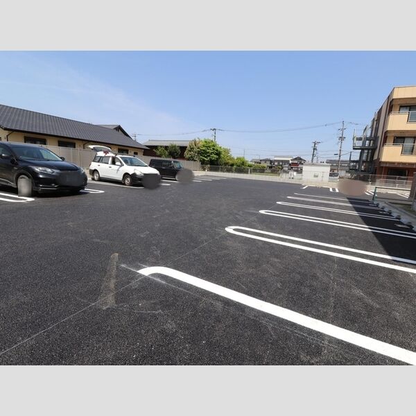 駐車場 (駐車場)