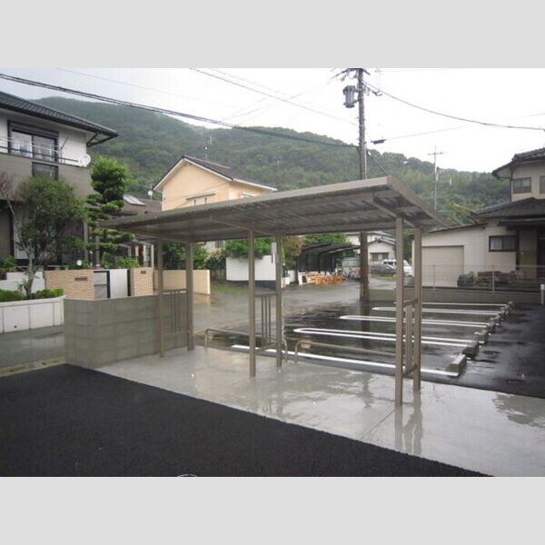 現地周辺 (サイクルポート)