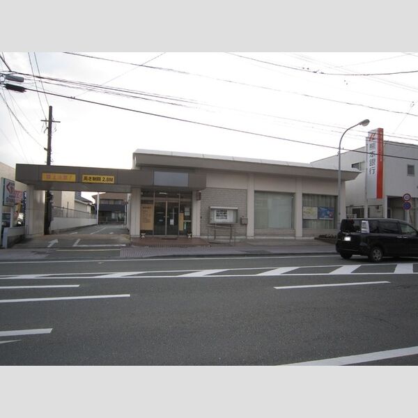 現地周辺 (熊本銀行桜木支店　219m)