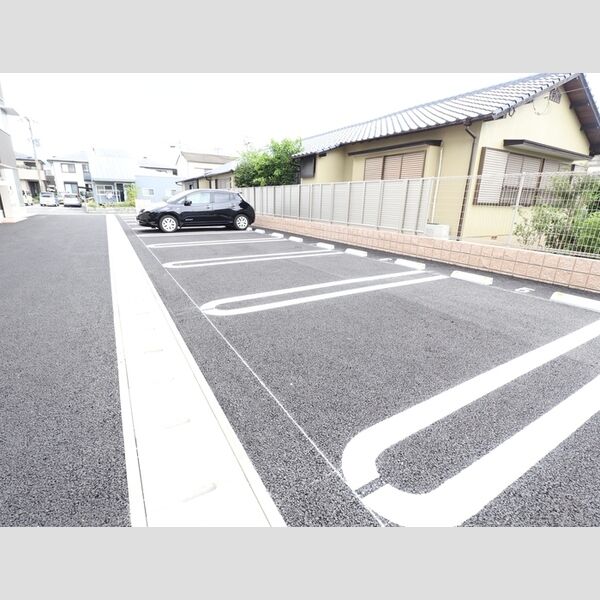 駐車場 (駐車場)