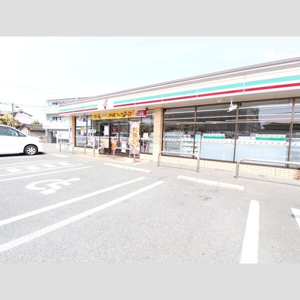 現地周辺 (セブンイレブン渡鹿五丁目店 340m)