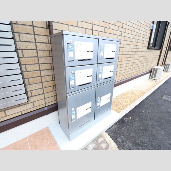 現地周辺 (宅配ボックス)