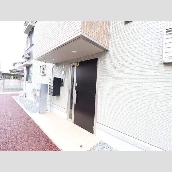 エントランス (エントランス)