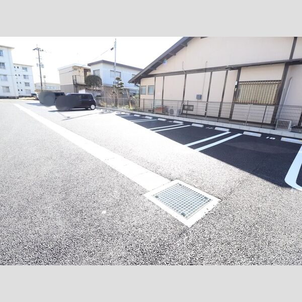 駐車場 (駐車場)