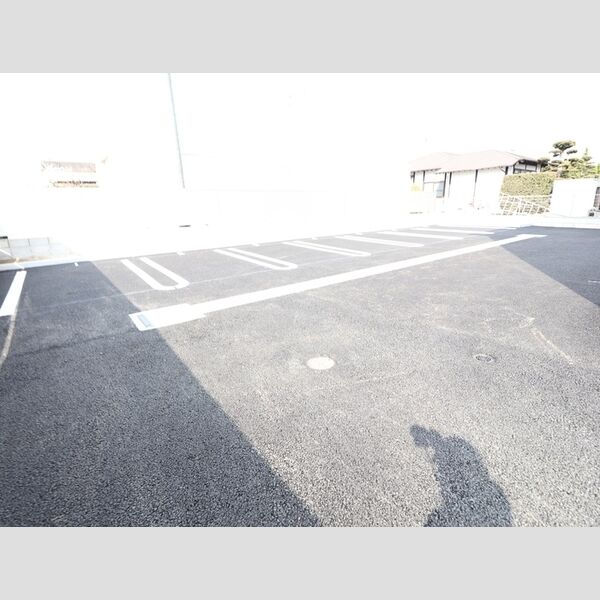 駐車場 (駐車場)