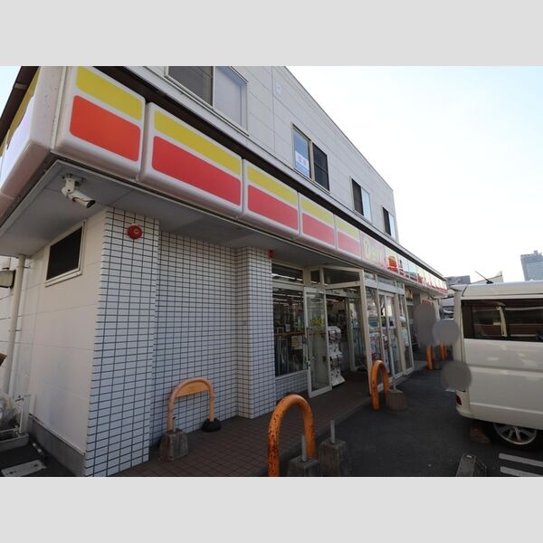 現地周辺 (デイリーヤマザキ熊本本山店670m)