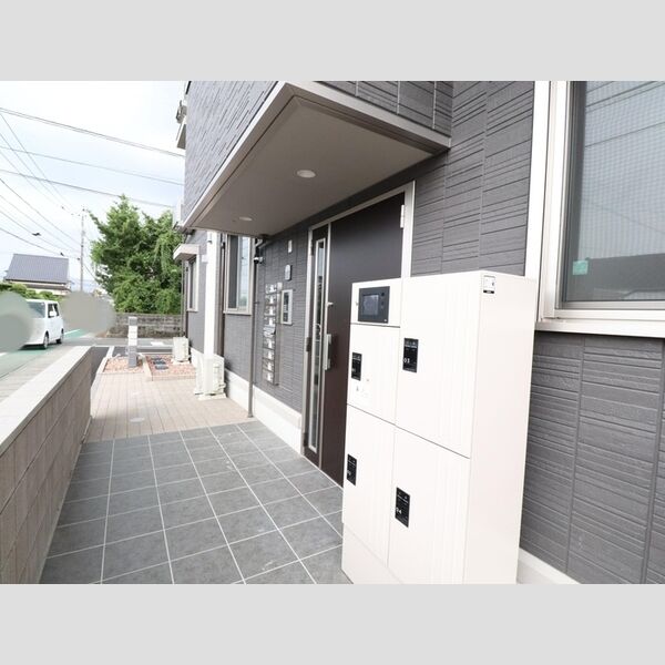 エントランス (エントランス)