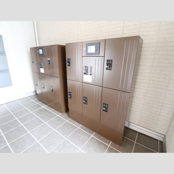 現地周辺 (宅配ボックス)