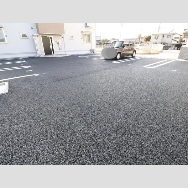 駐車場 (駐車場)