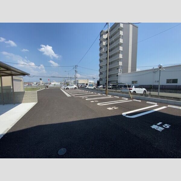 駐車場 (駐車場)