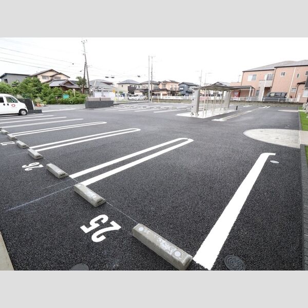 駐車場 (駐車場)
