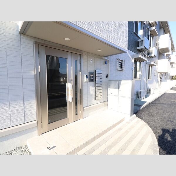 エントランス (エントランス)