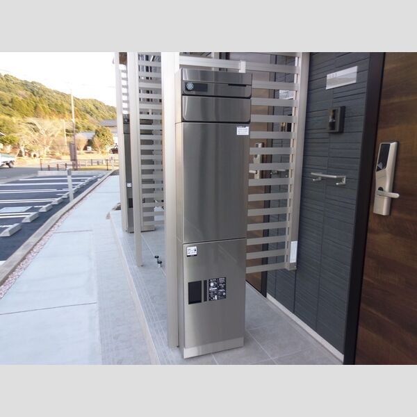 現地周辺 (宅配ボックス)