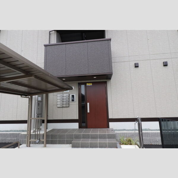 エントランス (エントランス)