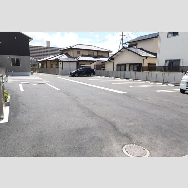 駐車場 (駐車場)