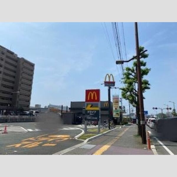 現地周辺 (マクドナルド熊本日赤通り店　870m)