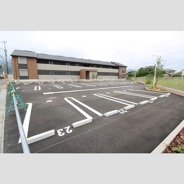駐車場 (駐車場)