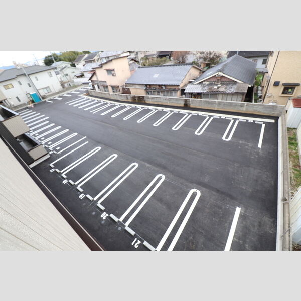 駐車場 (駐車場)