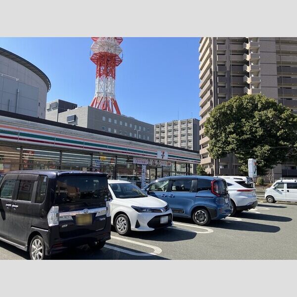 現地周辺 (セブンイレブン熊本帯山4丁目店まで172m)