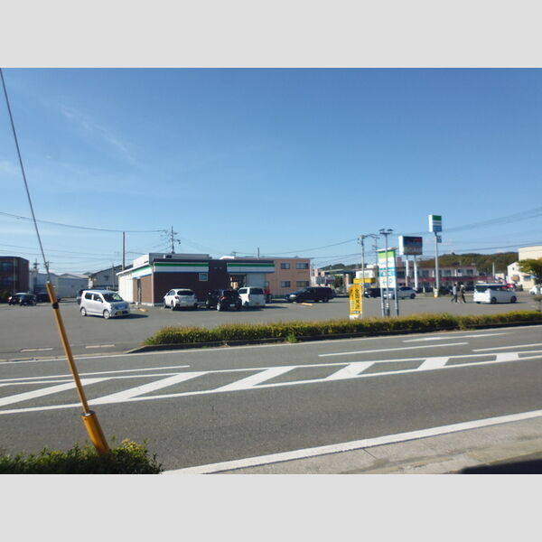 現地周辺 (ファミリーマート天草本渡北店まで475m)