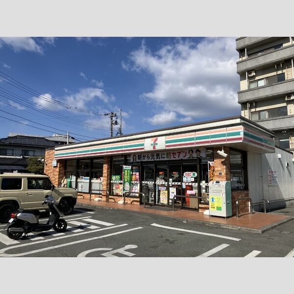 現地周辺 (セブンイレブン南熊本4丁目店まで189m)