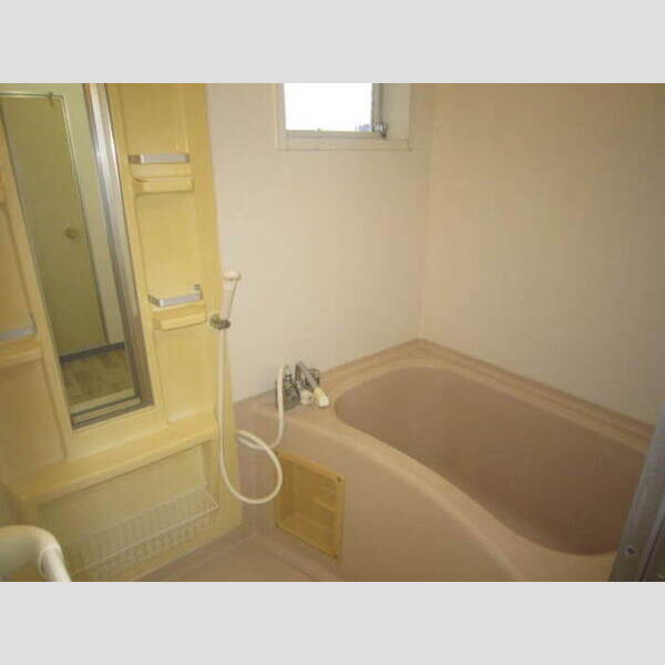 バス (B102　浴室)