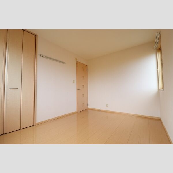 その他 (105洋室)