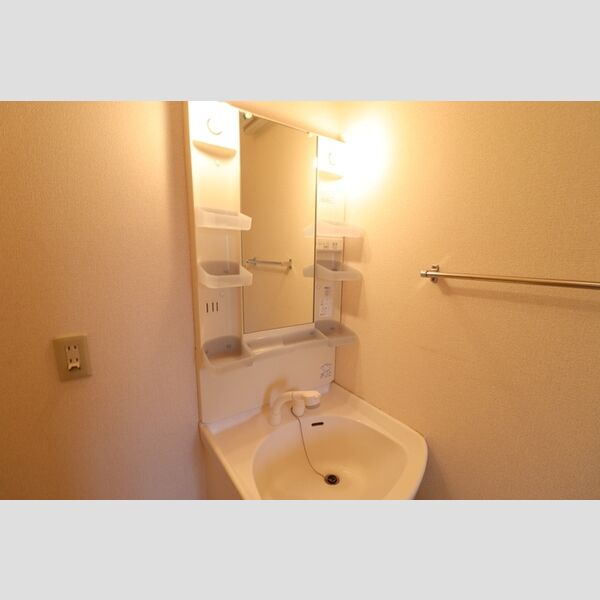 洗面所 (105洗面化粧台)