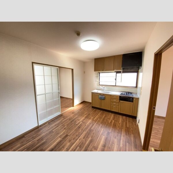 その他 (105ダイニング)