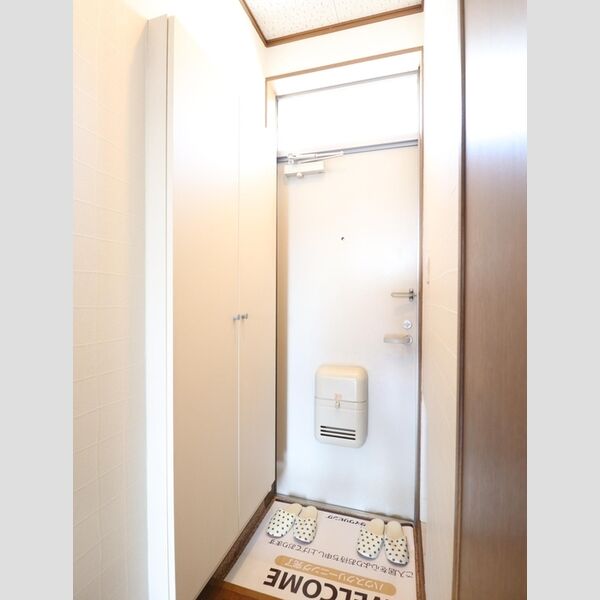 玄関 (グリーンヒル201玄関)