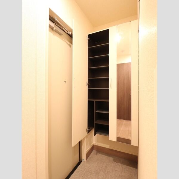 玄関 (103　玄関)