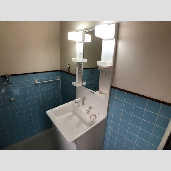 洗面所 (201　洗髪洗面化粧台)