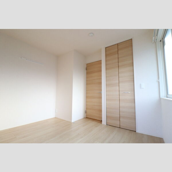 その他 (102　洋室)