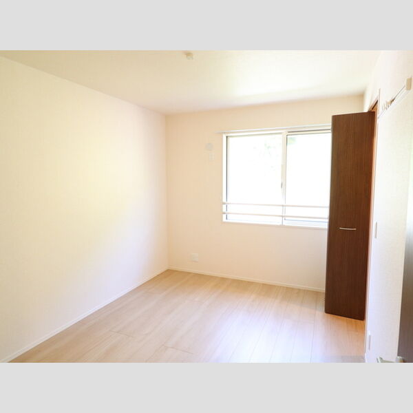 その他 (305　洋室)