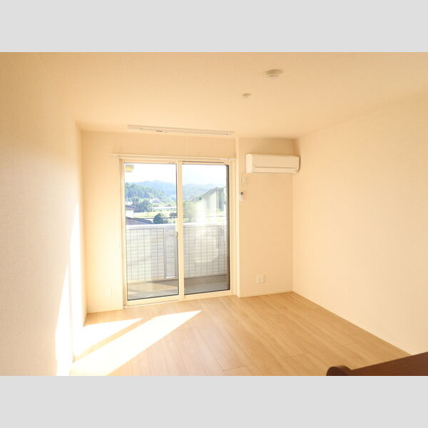 居室・リビング (305　リビング)