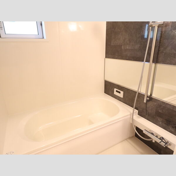 バス (305　一坪風呂)