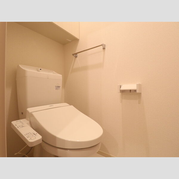 トイレ (ウィステリア江津201トイレ)