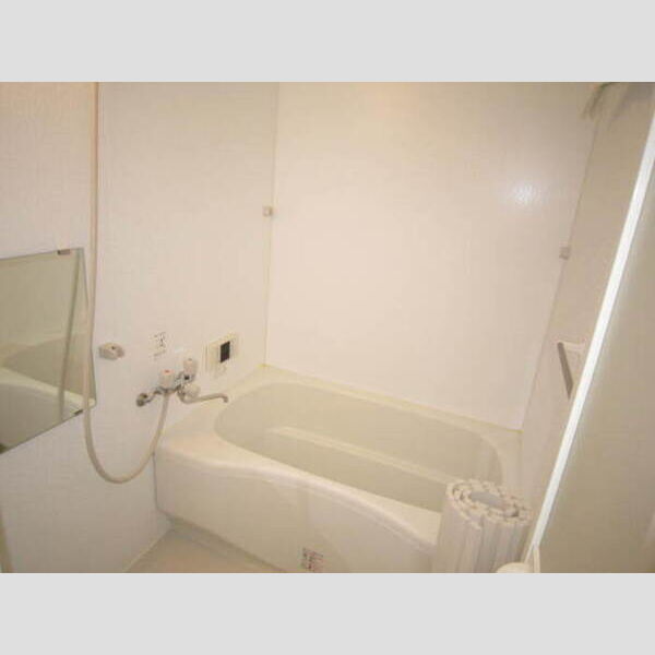 バス (101　浴室)